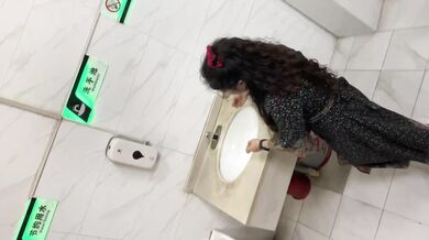 51.黑色长裙妹妹