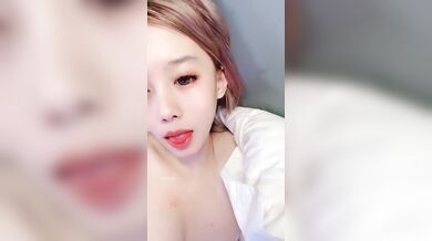 【九幽魅狐】校花美女~! 真正的白虎一线天骚逼~粉奶大长腿~掰穴柔逼~超过瘾 (3)